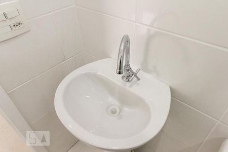 Banheiro  de apartamento à venda com 1 quarto, 35m² em Jardim Ibitirama, São Paulo