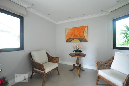 Apartamento para alugar com 117m², 3 quartos e 3 vagasHall social