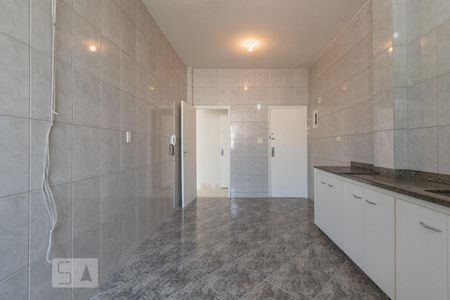 Apartamento à venda com 99m², 3 quartos e 1 vagaCozinha
