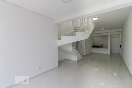 Apartamento para alugar com 186m², 3 quartos e 3 vagasSala