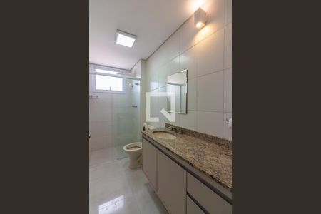 Apartamento para alugar com 186m², 3 quartos e 3 vagasBanheiro da Suíte