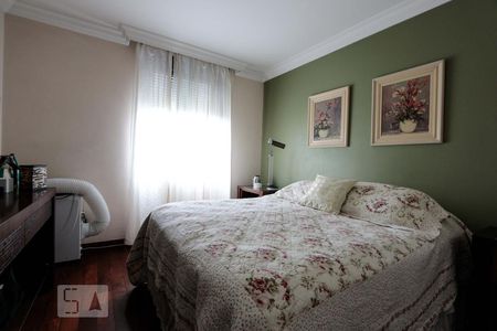 Apartamento à venda com 180m², 4 quartos e 4 vagasSuite 2