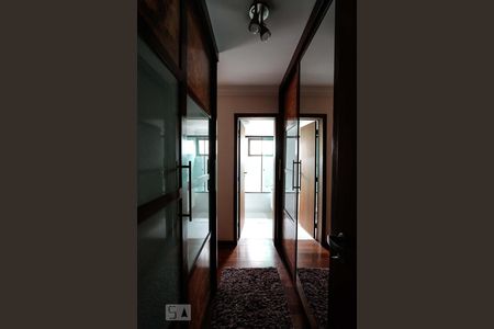 Apartamento à venda com 180m², 4 quartos e 4 vagasSuite 2