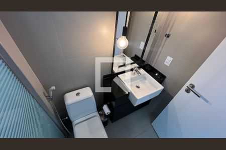 Studio para alugar com 42m², 1 quarto e 1 vaga Studio para alugar com 42m², 1 quarto e 1 vagaBanheiro