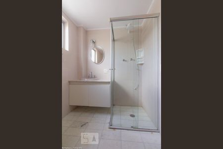 Banheiro de apartamento para alugar com 3 quartos, 113m² em Vila Clementino, São Paulo