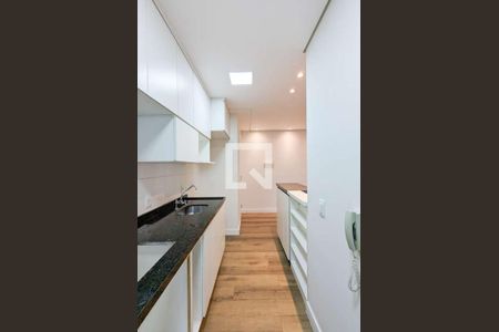 Apartamento para alugar com 74m², 3 quartos e 2 vagas Apartamento para alugar com 74m², 3 quartos e 2 vagasCozinha