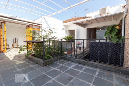 Casa à venda com 248m², 3 quartos e 2 vagasÁrea externa