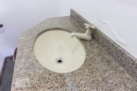 Lavabo de apartamento para alugar com 3 quartos, 155m² em Água Fria, São Paulo