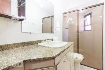 Banheiro de apartamento para alugar com 3 quartos, 155m² em Água Fria, São Paulo