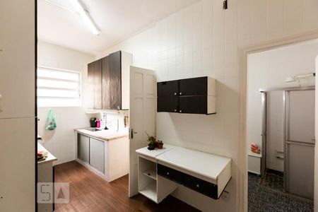 Cozinha de apartamento para alugar com 2 quartos, 83m² em Bela Vista, São Paulo