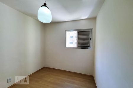 Quarto 2 de apartamento para alugar com 3 quartos, 72m² em Vila Moraes, São Paulo