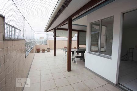 Apartamento à venda com 172m², 3 quartos e 1 vaga Apartamento à venda com 172m², 3 quartos e 1 vagaárea externa