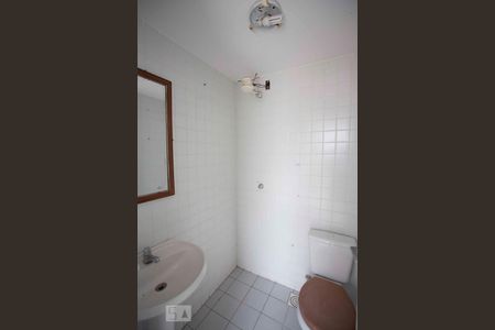 Apartamento à venda com 172m², 3 quartos e 1 vaga Apartamento à venda com 172m², 3 quartos e 1 vagabanheiro área externa