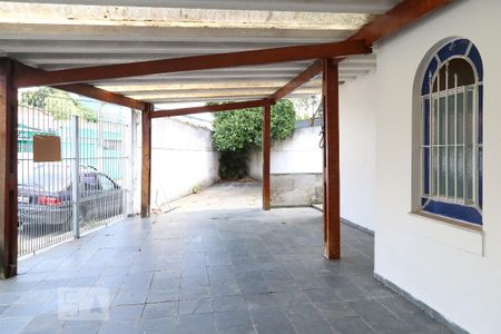Garagem de casa para alugar com 2 quartos, 70m² em Vila Germinal, São Paulo