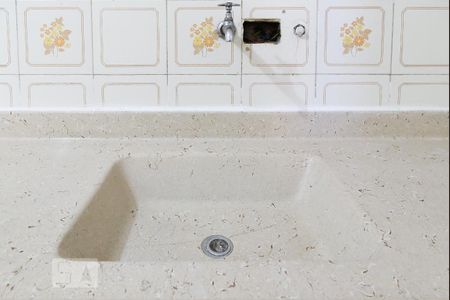 Cozinha de casa para alugar com 2 quartos, 70m² em Vila Germinal, São Paulo