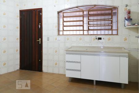 Cozinha de casa para alugar com 2 quartos, 70m² em Vila Germinal, São Paulo