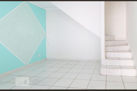 Sala de casa para alugar com 2 quartos, 70m² em Vila Germinal, São Paulo