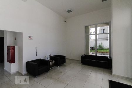 hall de apartamento para alugar com 2 quartos, 54m² em Jardim Ibitirama, São Paulo