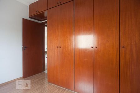 Quarto 1 de apartamento para alugar com 2 quartos, 70m² em Parque Taquaral, Campinas