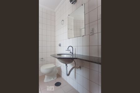 Banheiro de apartamento para alugar com 2 quartos, 70m² em Parque Taquaral, Campinas