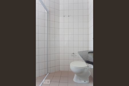 Banheiro de apartamento para alugar com 2 quartos, 70m² em Parque Taquaral, Campinas