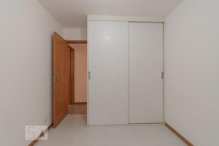 Apartamento para alugar com 103m², 3 quartos e 2 vagasQuarto 2