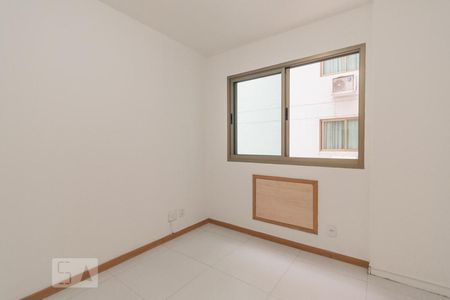 Apartamento para alugar com 103m², 3 quartos e 2 vagasQuarto 2