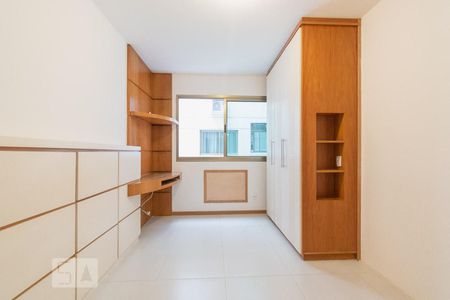 Apartamento para alugar com 103m², 3 quartos e 2 vagasSuíte