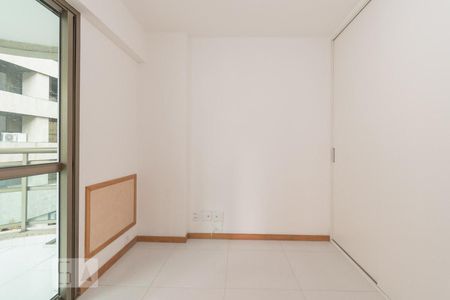 Apartamento para alugar com 103m², 3 quartos e 2 vagasQuarto 1