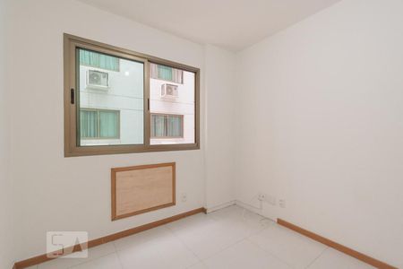 Apartamento para alugar com 103m², 3 quartos e 2 vagasQuarto 2