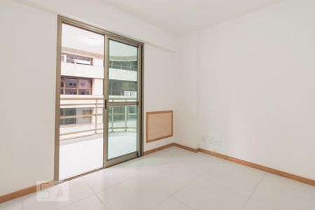 Quarto 1 de apartamento para alugar com 3 quartos, 103m² em Botafogo, Rio de Janeiro