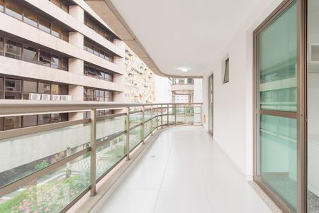 Varanda de apartamento para alugar com 3 quartos, 103m² em Botafogo, Rio de Janeiro