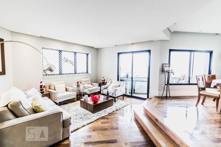 Apartamento à venda com 210m², 3 quartos e 4 vagasSala