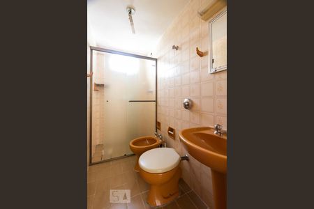 Banheiro social de apartamento para alugar com 2 quartos, 67m² em Vila Mascote, São Paulo