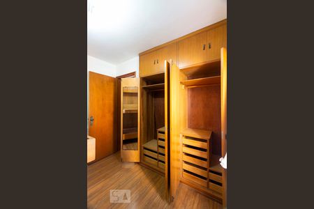 Apartamento para alugar com 67m², 2 quartos e 1 vagaQuarto 2