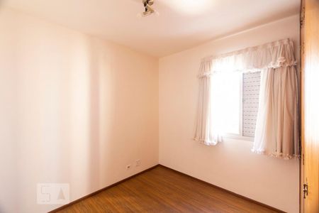 Apartamento para alugar com 67m², 2 quartos e 1 vagaQuarto 1