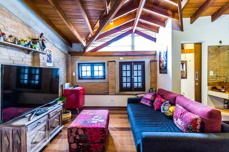 Casa à venda com 210m², 3 quartos e 2 vagasSala