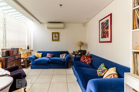 Sala de casa à venda com 3 quartos, 210m² em Perdizes, São Paulo