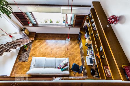 Casa à venda com 210m², 3 quartos e 2 vagasSala