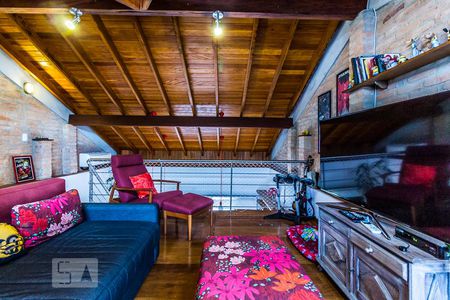 Casa à venda com 210m², 3 quartos e 2 vagasSala