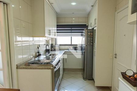 Apartamento à venda com 250m², 4 quartos e 4 vagasCozinha