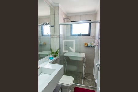 Apartamento à venda com 250m², 4 quartos e 4 vagasBanheiro da suíte 1