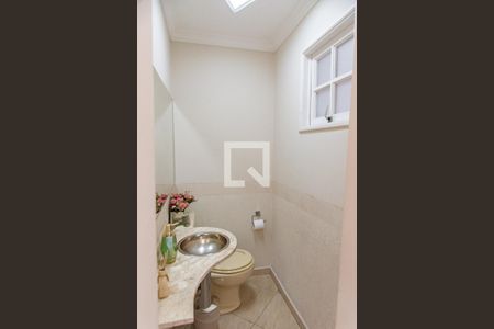 Apartamento à venda com 250m², 4 quartos e 4 vagasLavabo