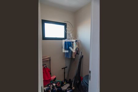 Apartamento à venda com 250m², 4 quartos e 4 vagasDespensa