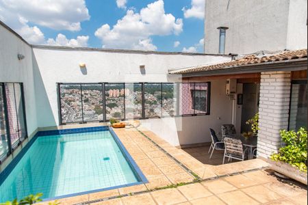 Apartamento à venda com 250m², 4 quartos e 4 vagasPiscina/cobertura