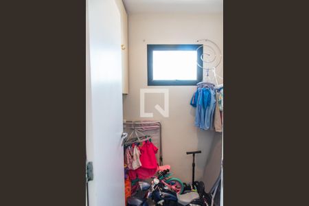 Apartamento à venda com 250m², 4 quartos e 4 vagasDespensa