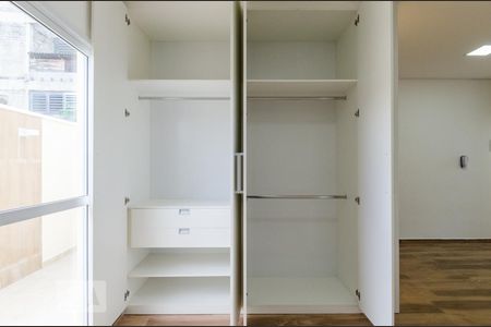 Quarto de kitnet/studio para alugar com 1 quarto, 40m² em Cerâmica, São Caetano do Sul