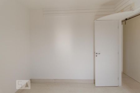 Apartamento para alugar com 81m², 2 quartos e 2 vagasQuarto