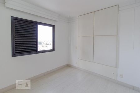Apartamento para alugar com 81m², 2 quartos e 2 vagasSuíte 