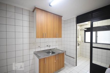 Apartamento à venda com 70m², 3 quartos e 1 vaga Apartamento à venda com 70m², 3 quartos e 1 vagaCozinha